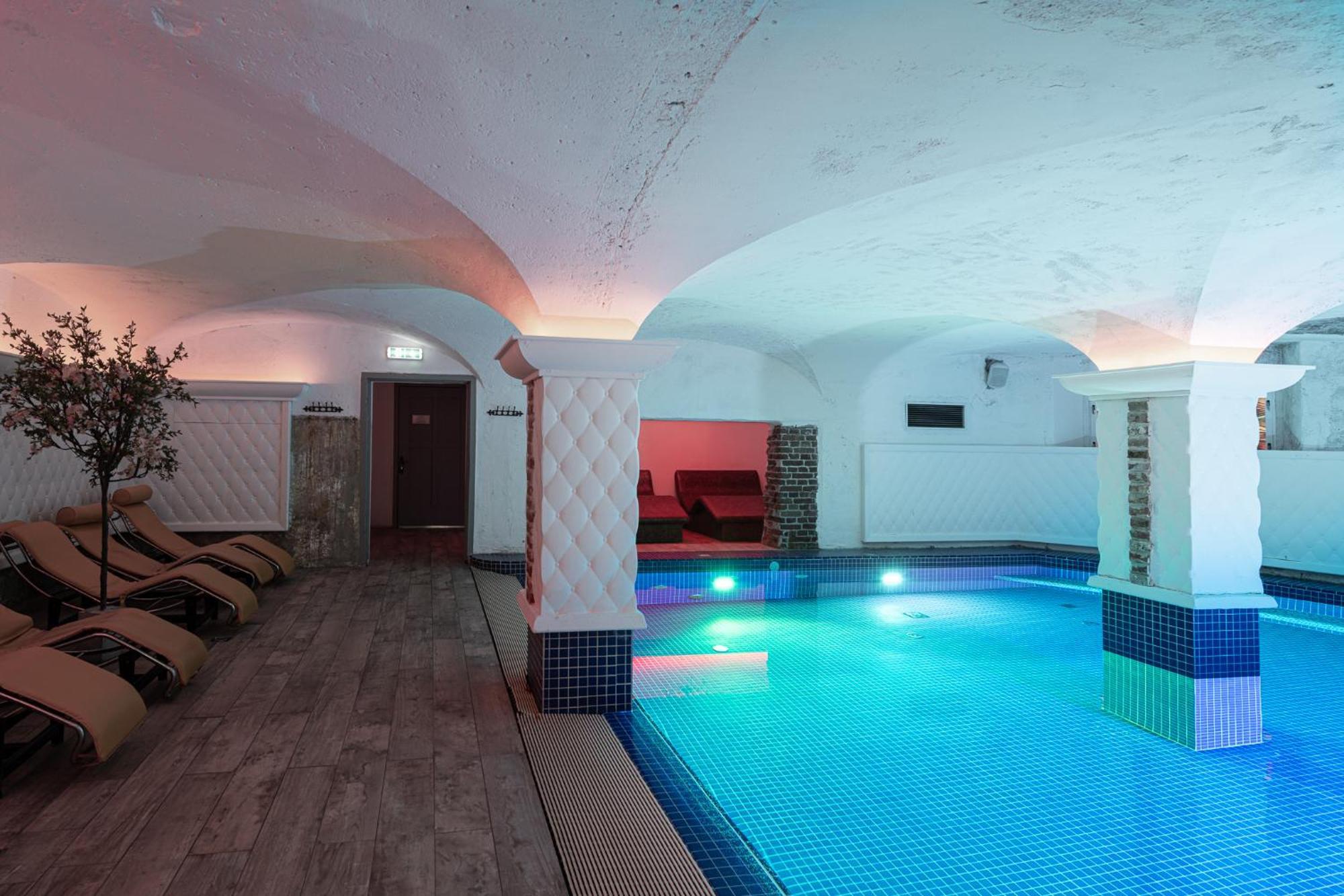 Castle Spa Wagenkuell Taagepera 外观 照片