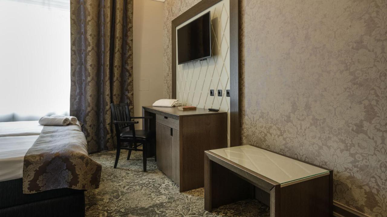 Castle Spa Wagenkuell Taagepera 外观 照片