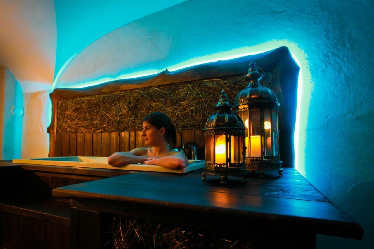 Castle Spa Wagenkuell Taagepera 外观 照片